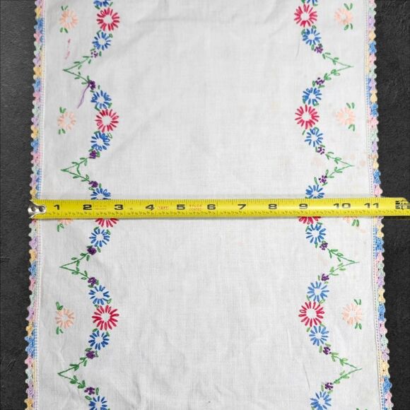 Vintage Hand Embroidered & Crochet Linen Runners Pair Floral & Red Trim 24" - Picture 10 of 12